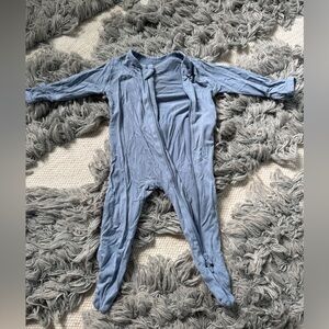 Kyte Baby - zipper footie pjs in Slate - 0-3M